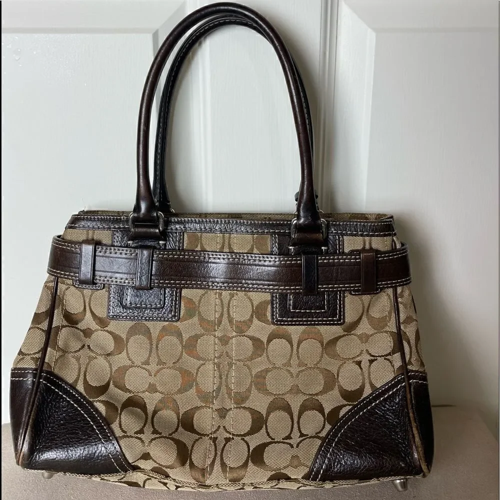 Coach this purse